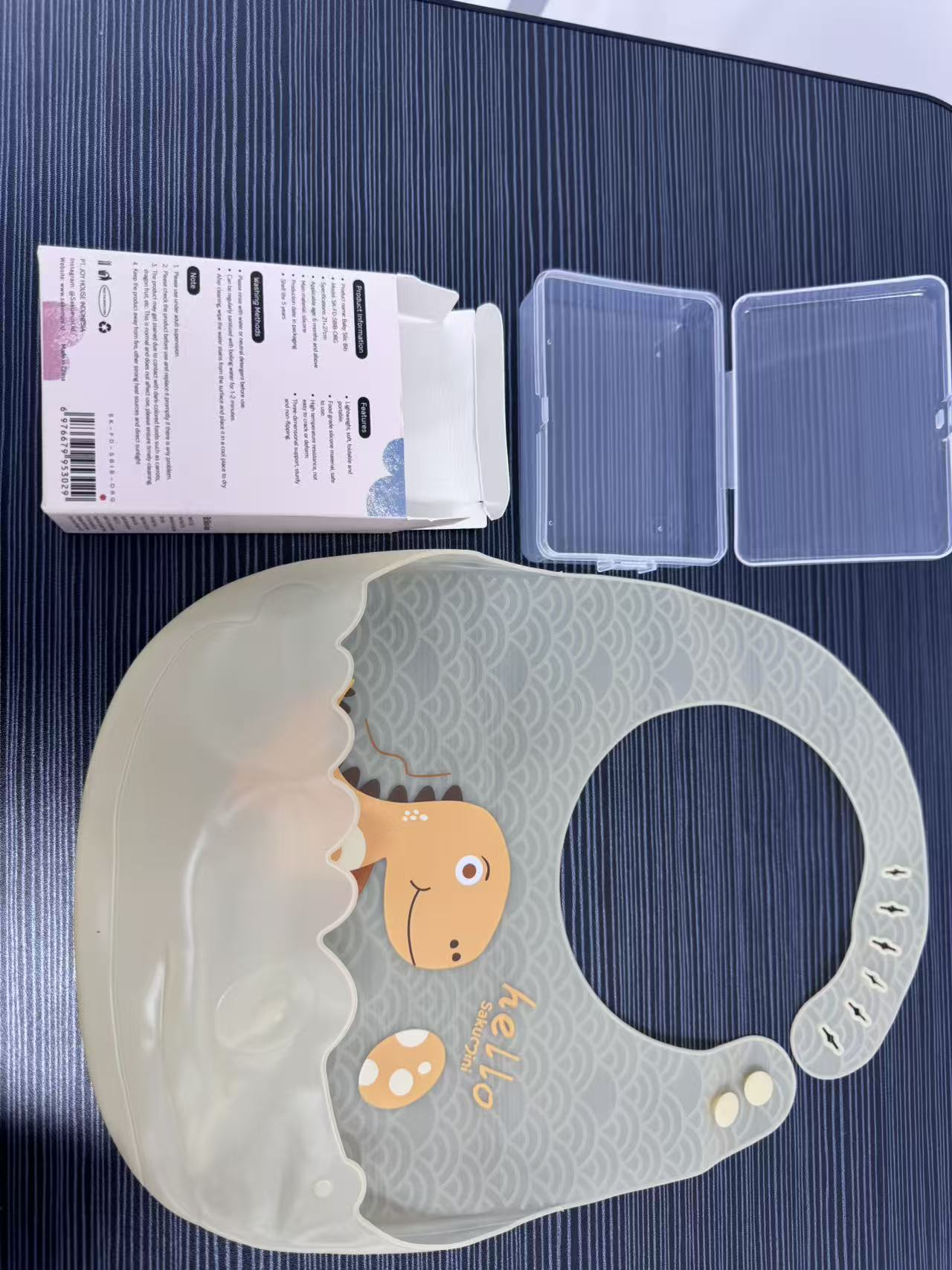 Sakumini Baby Silic Bib Orange